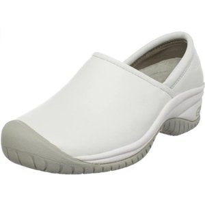 NEW KEEN Women Utility PTC Clog II Non Slip White Leather Heavy Duty Toe Bump